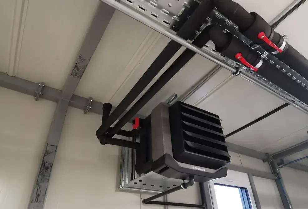 Unit heaters for hot water and chilled water – heating and cooling in one device Flexiheat UK