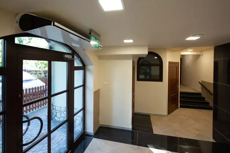 Commercial air curtain heater range to provide a warm welcome at your doorway by producing warm air powered by either electric heating element or via a hot water heat exchanger from Flexiheat UK.